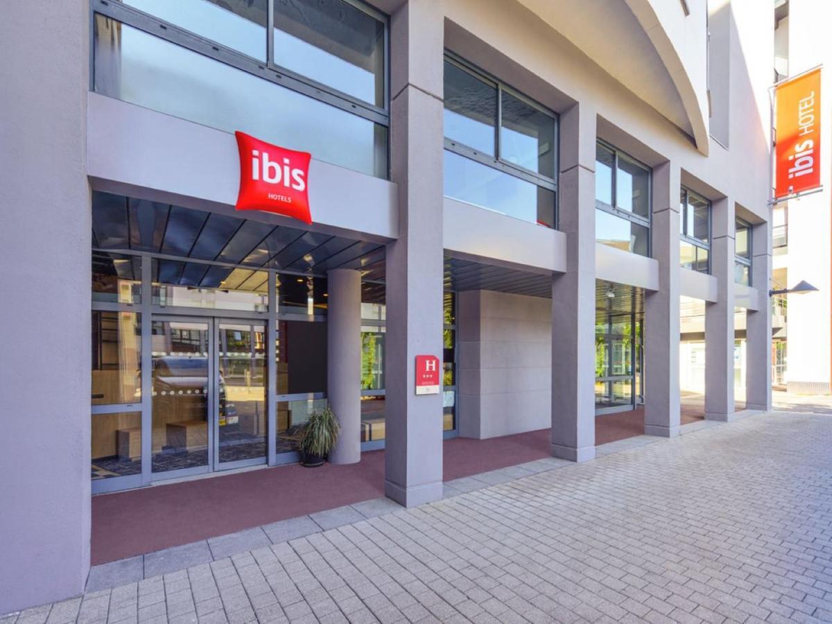 Ibis Annecy - Cran-Gevrier Hotel Ngoại thất bức ảnh