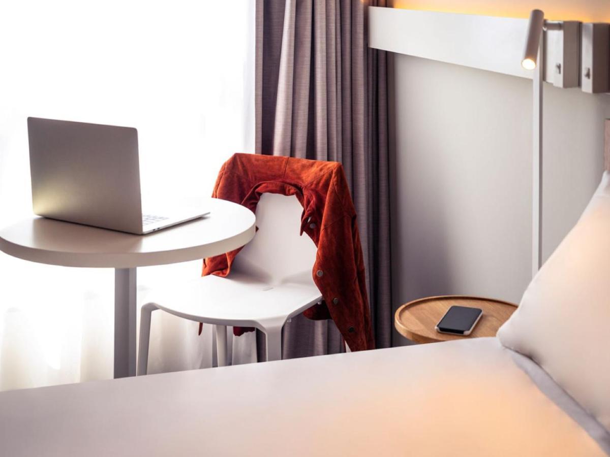 Ibis Annecy - Cran-Gevrier Hotel Ngoại thất bức ảnh