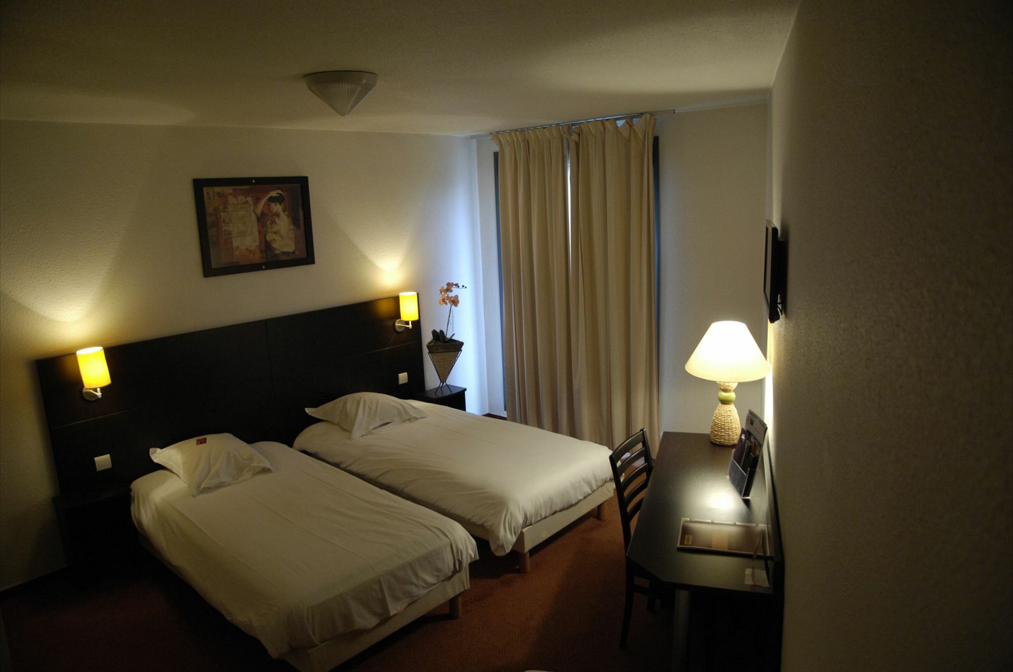 Ibis Annecy - Cran-Gevrier Hotel Ngoại thất bức ảnh